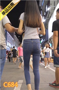 极品蓝牛细长腿大美女[683M] 编号：C684