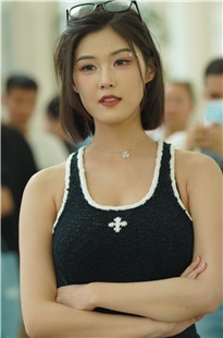程程美女3A8305[1.81G]
