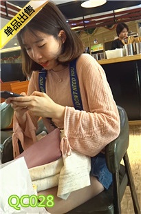 极品丰满牛仔热裤青春美眉QC028[1.24G]