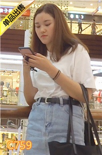 牛仔短裙大长腿极品美女[1.83G] 编号：C759