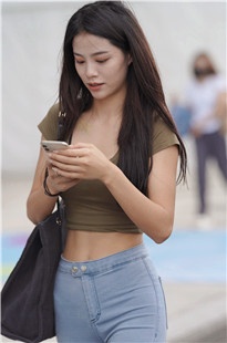 苗条的蓝色浅牛美女3A8227[330M]