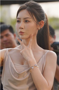长腿包屯裙美女3A8123[2.55G]