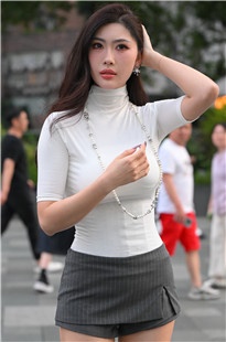 高跟短裤美腿气质美女3A8329[2.52G]