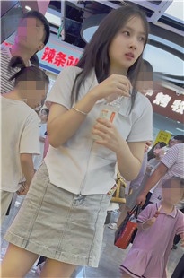 2025年4月KFC最新街拍美女视频[27.5G]