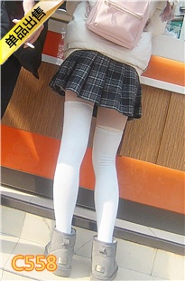 冬天的短裙长白袜极品MT妹子[424M] 编号：C558