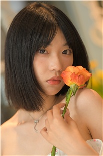 白裙女孩MJ2769