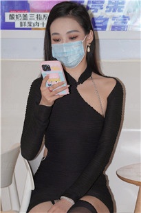 性感的黑色包屯裙美女MJ3354