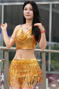 性感的黄裙美女3A8493[2.67G]