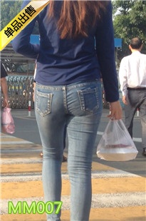 一路拍摄蓝色牛仔裤翘屯MM007[182M]