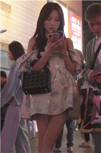 2024年5月bananacat美女视频[18.7G]