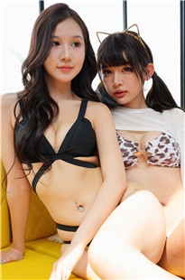 性感的两个比基尼美女3A8495[3.02G]