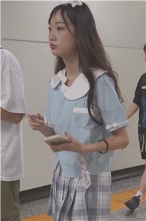 2024年12月banana cat最新街拍美女4K视频[14.9G]