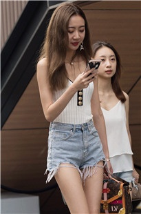 短裤长腿美女3A133[44P/812M]