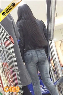 灰色紧身牛仔裤细长腿美女第一季[683M] 编号：C409