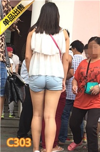 上衣清凉打扮的牛仔热裤美眉[323M] 编号：C303